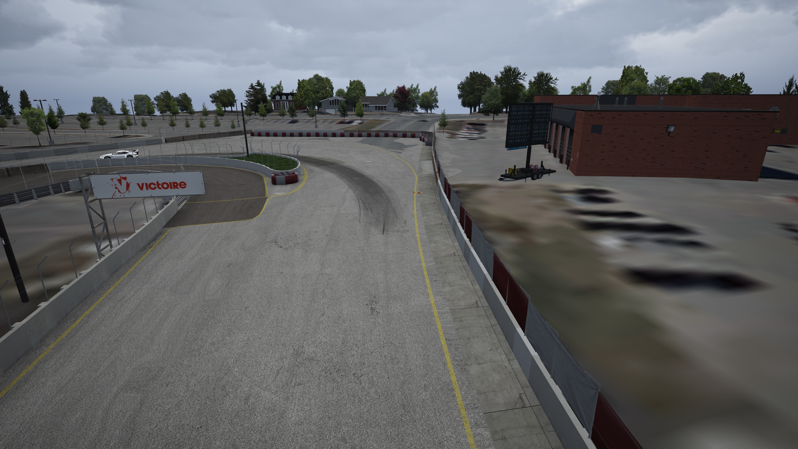 Screenshot_gts_jaguar_ftypegr3_gp3r_trois_rivieres_23-7-121-15-39-46.jpg